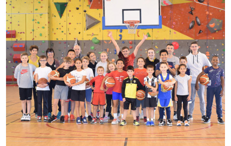 Du basket pendant les vacances au NCB