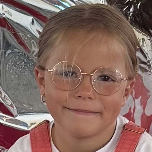 Zoe Pedro Domingues